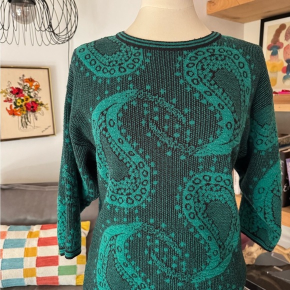 Vintage 80’s Green and Black Paisley Patterned Sweater - Picture 2 of 4